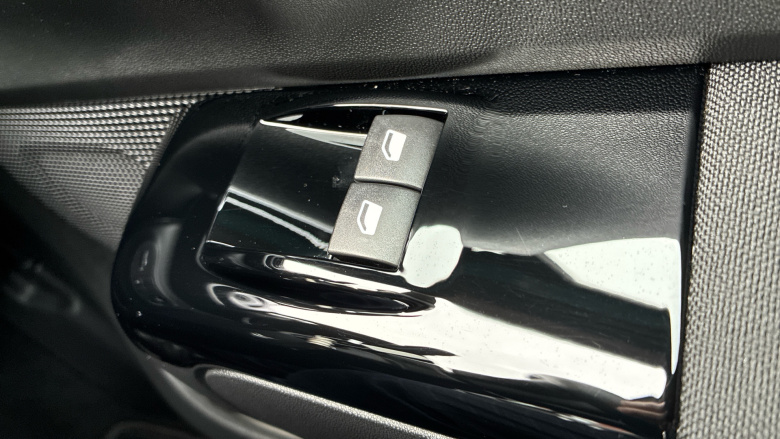 Citroen C3 1.2 PureTech Sense 5dr Petrol Hatchback